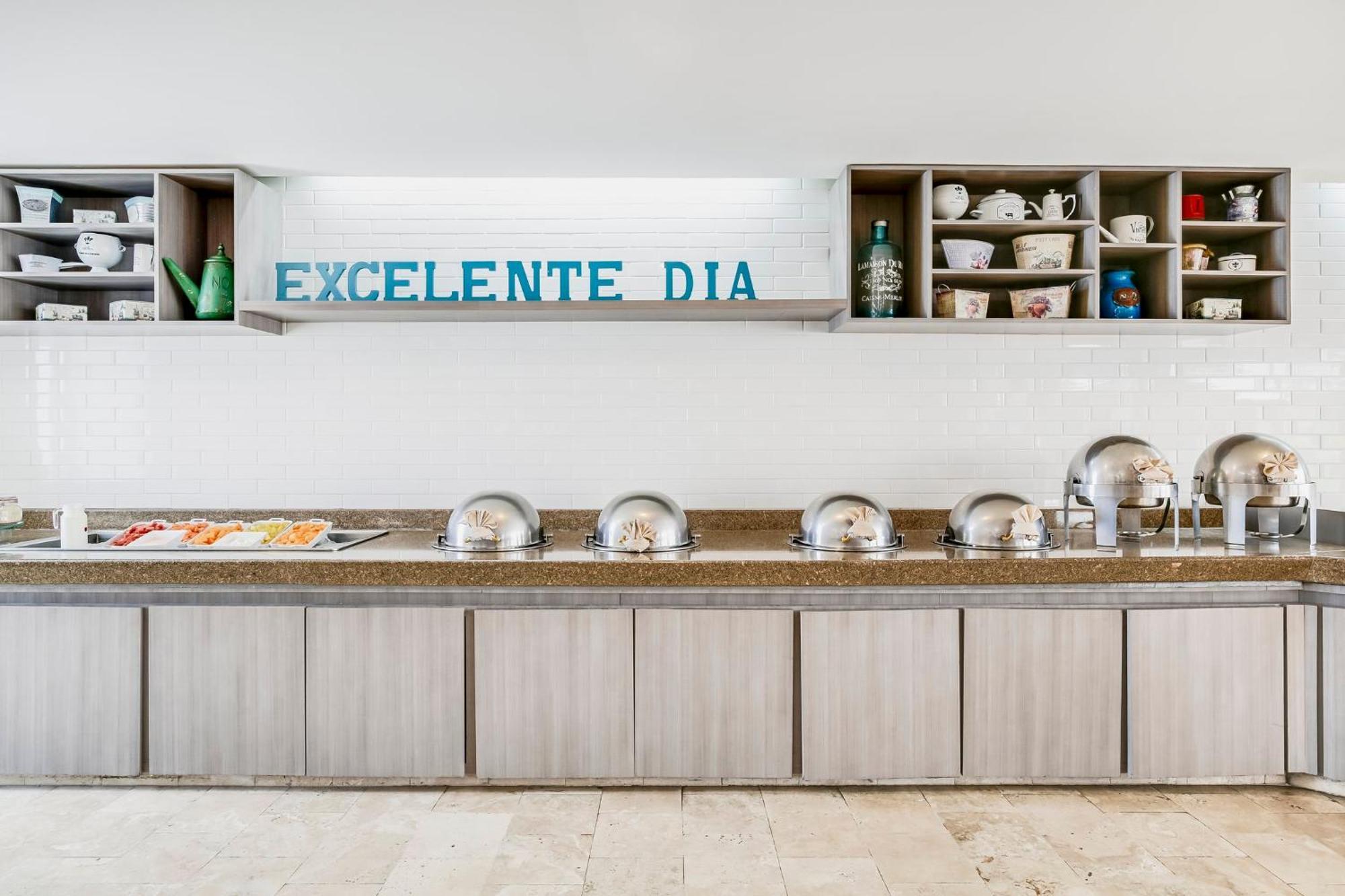 Fiesta Inn Torreon Galerias Exterior photo