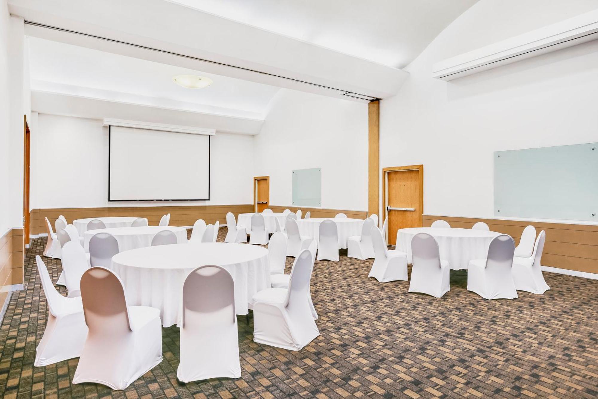 Fiesta Inn Torreon Galerias Exterior photo