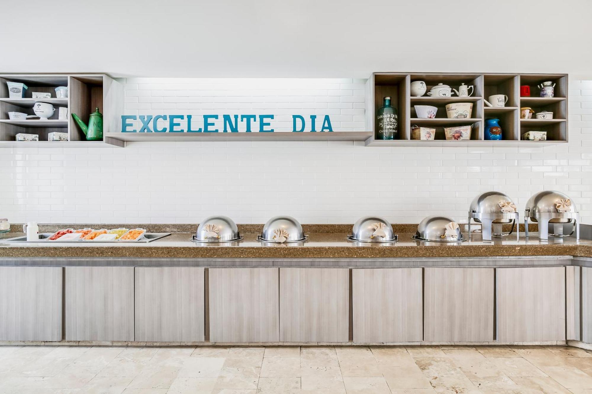 Fiesta Inn Torreon Galerias Exterior photo